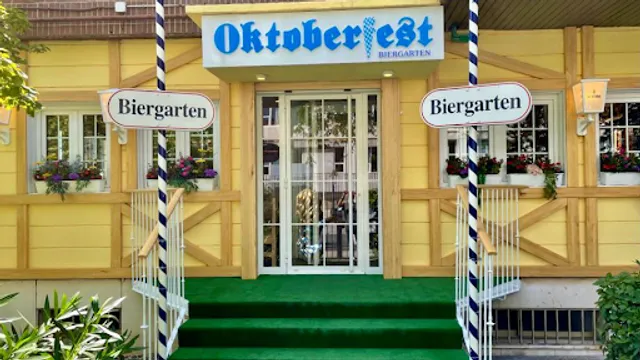 Restaurante Oktoberfest biergarten