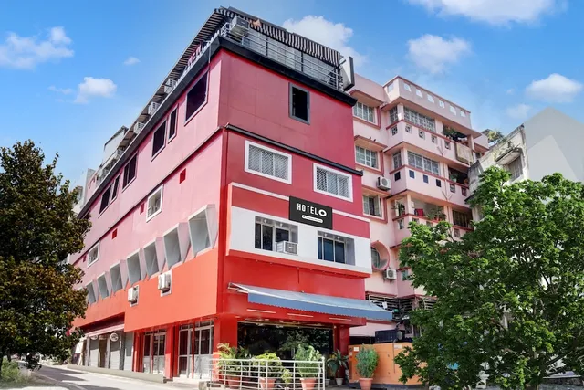 Super Hotel O Jamshedpur Near MGM College formerly Hotel Suman