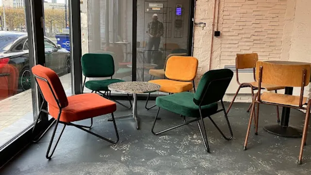 Full Circle Coffee - Astrid