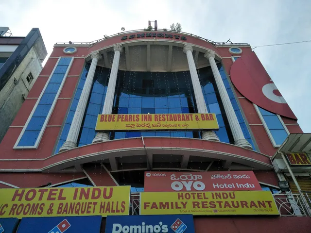 OYO 10596 Hotel Indu