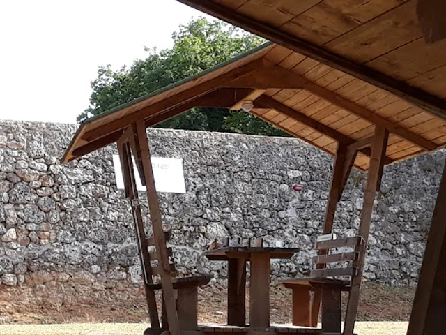 Donato e Donata Il ristoro con parco