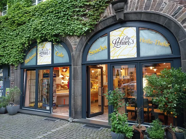 Scheids Bauernmarkt - Wiederverkäufer der Bäckerei "Die Lohners"