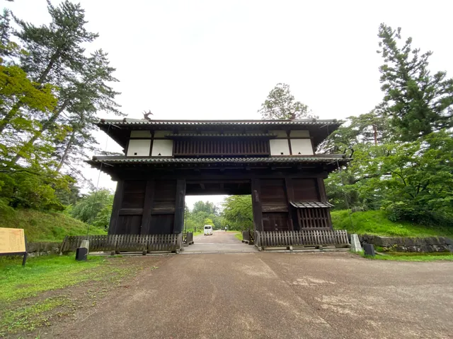 Hirosaki Castle Sannomaru East Gate