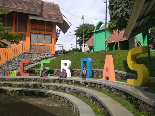 Taman Cerdas Kecamatan Jebres