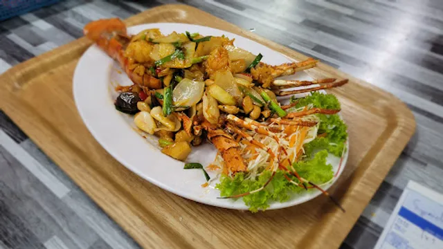 Super Chef Thai food & Sea food Restaurant - อาหารไทย อาหารทะเล อาหารจานด่วน Local Food Phuket