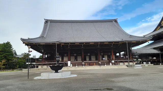 Amida-do Hall