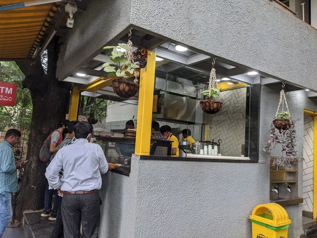 Bangalore Thindies Infantry Rd