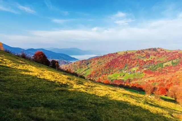 Satvorenieto Waterfall
