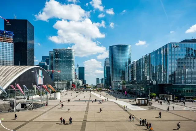 Parvis de la Défense