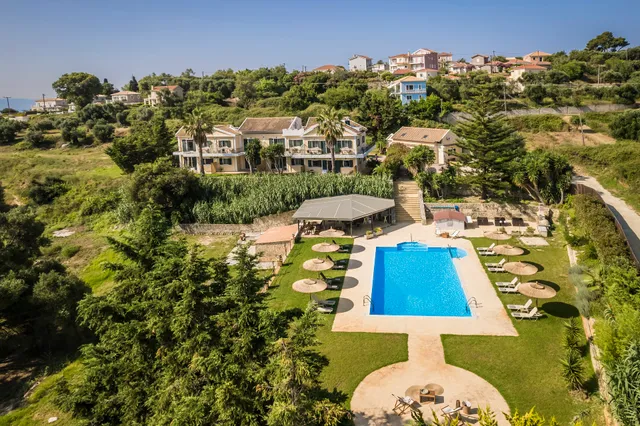 Theros Retreat Kefalonia