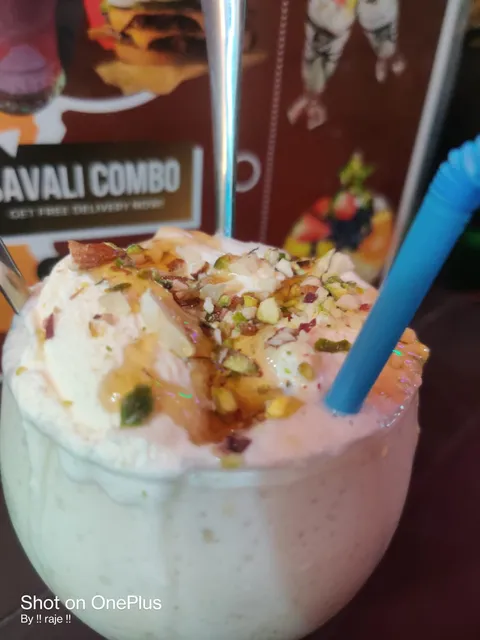 Savali Juice Center & Tea O' Clock