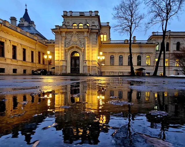 Sankt-Peterburgskiy Dom Muzyki