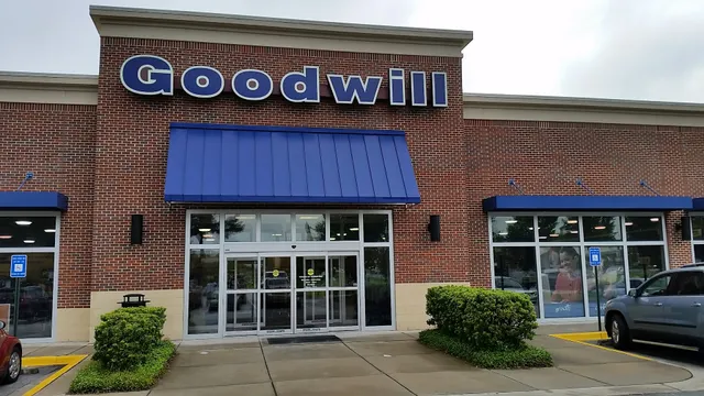 Goodwill Store and Donation Drive-Thru