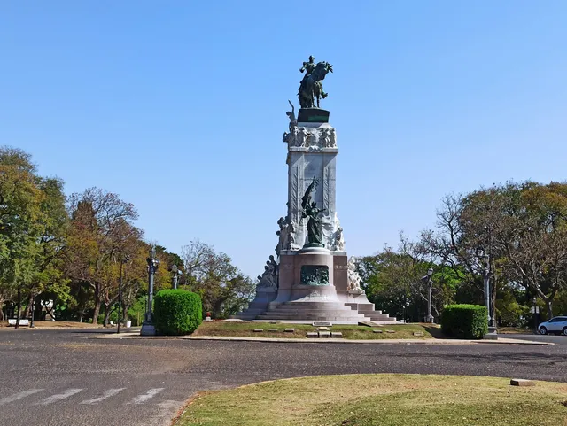 Monumento al Gral. Justo José de Urquiza
