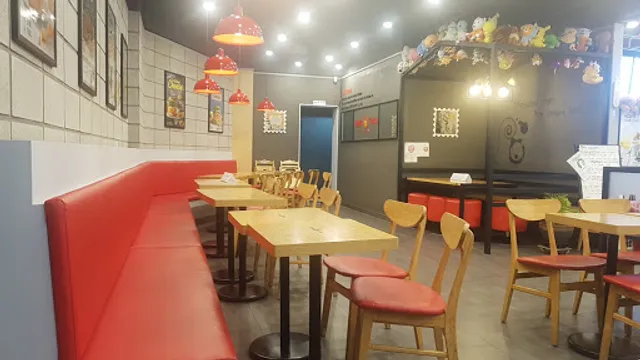 Mom’s Touch - Paengseong Branch