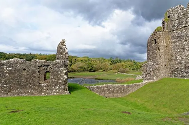 Ogmore Castle