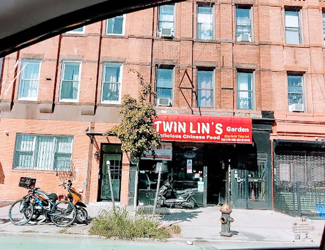 Twin Lin's Garden