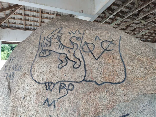 Batu Bersurat ( Pulau Pangkor, Perak )