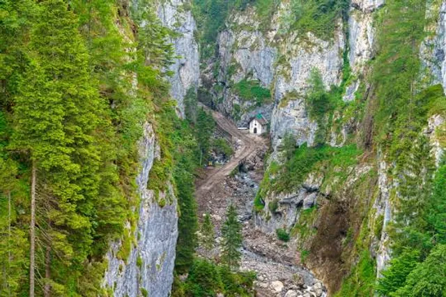 MOMENTANEAMENTE CHUSI - Serrai di Sottoguda