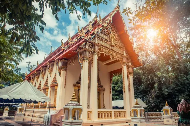 Wat Charoen Samanakij