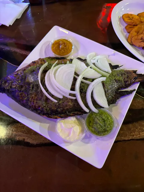 Royal Africana Lounge