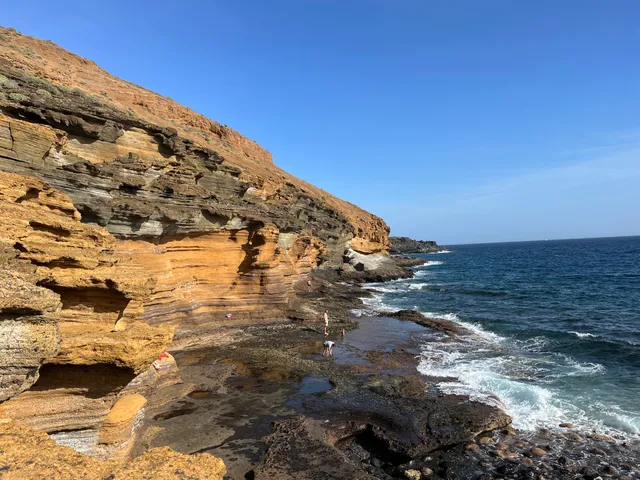 Monumento Natural de Montaña Amarilla