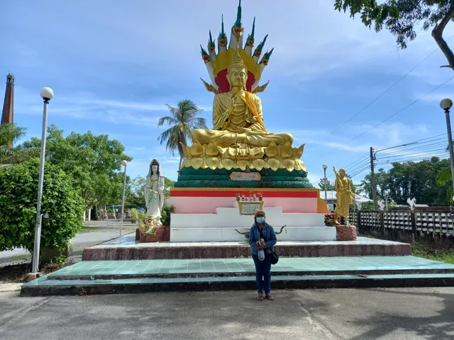 Wat Nang Tra