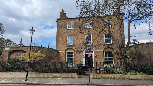 Estorick Collection of Modern Italian Art