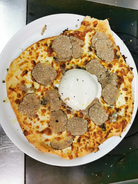 PIZZA ARROMANCHES HOTEL LE MULBERRY