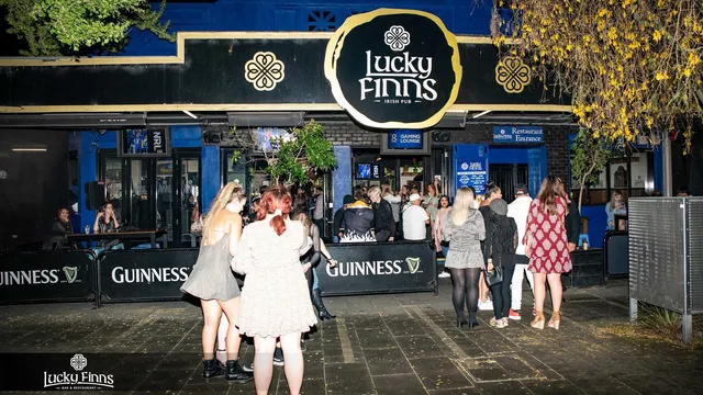 Lucky Finns Bar n Restaurant