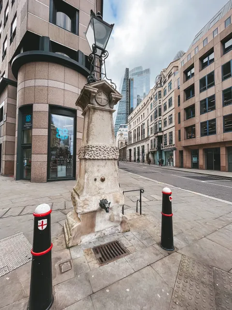 Aldgate Pump