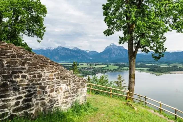 Burgruine Hopfen Am See