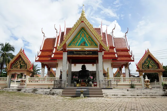 วัดใหม่สำราญ เกาะล้าน