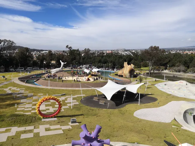 Estatal Flor del Bosque Park