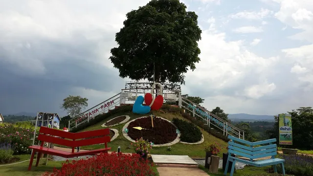 Montana Cotswolds Resort