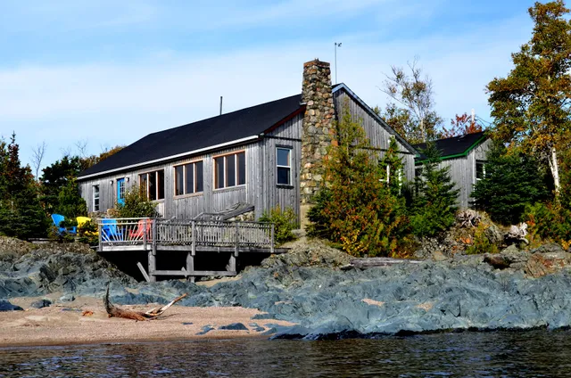 Naturally Superior Adventures & Rock Island Lodge