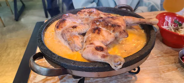 Sous vide chicken pub