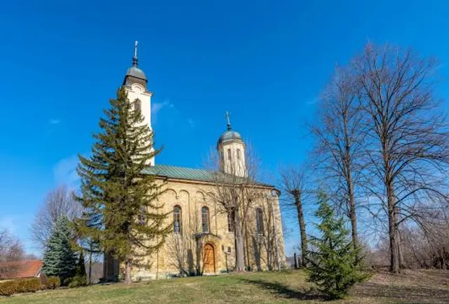 Tserkov' Svyatykh Apostolov Petra I Pavla