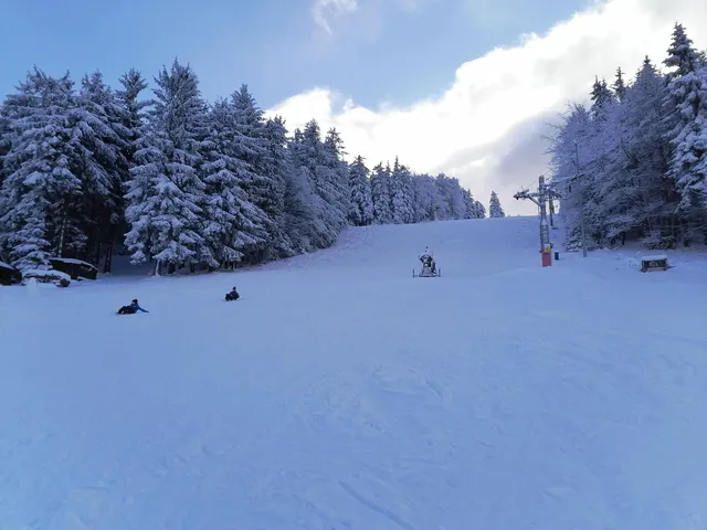 Lyžiarske a horské stredisko Kasárne Javorníky