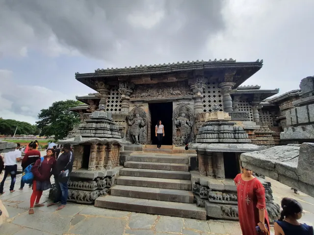 Sri Hoysala Deluxe Hotel Veg