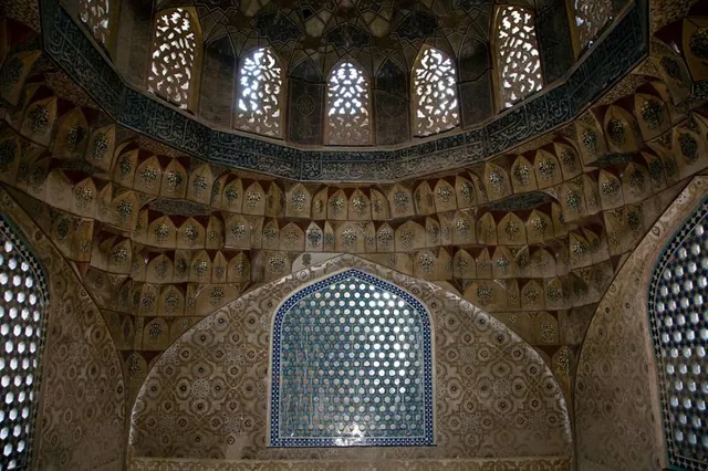 Ganjali Khan Mosque