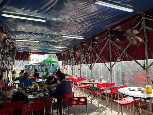 Crossing Boat Restaurant