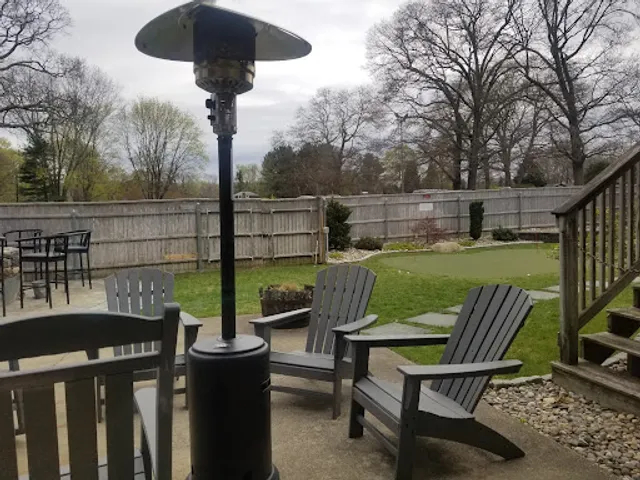 Oak Hill Tavern & BBQ