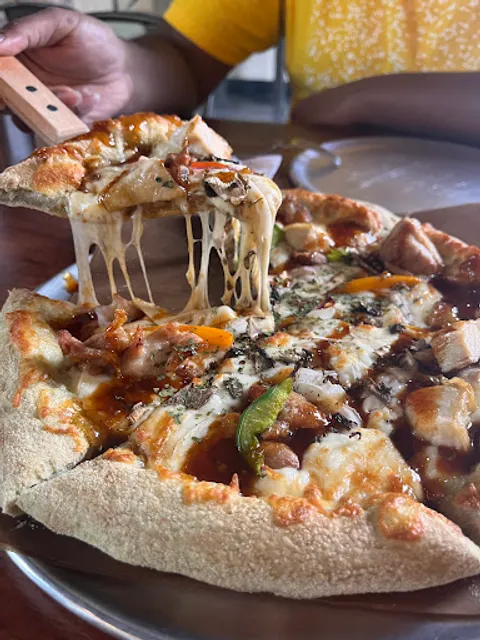 Pizza Maru - Downtown