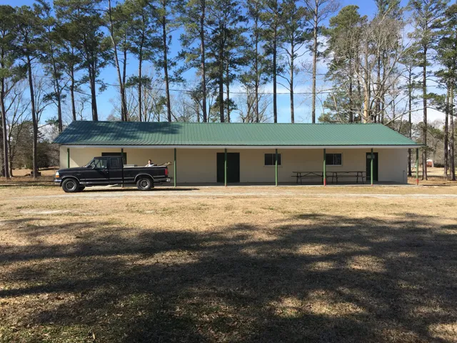 Maysville Community Building