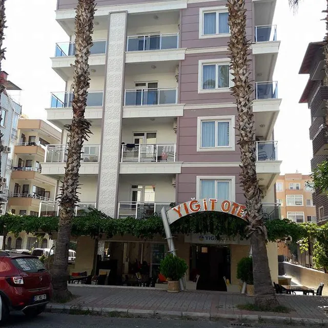 Murat Otel