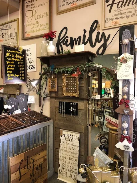 Enchanted Memories Custom Engraving & Unique Gifts