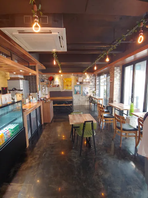 리얼리라이크유