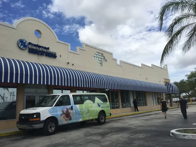 8th Street Shopping Center