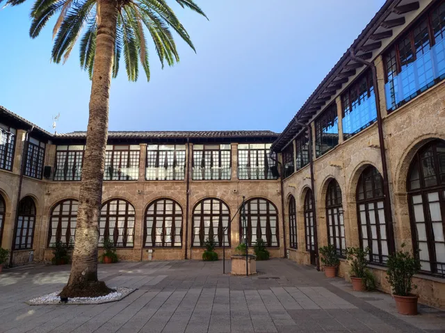 Centro de historia y cultura militar